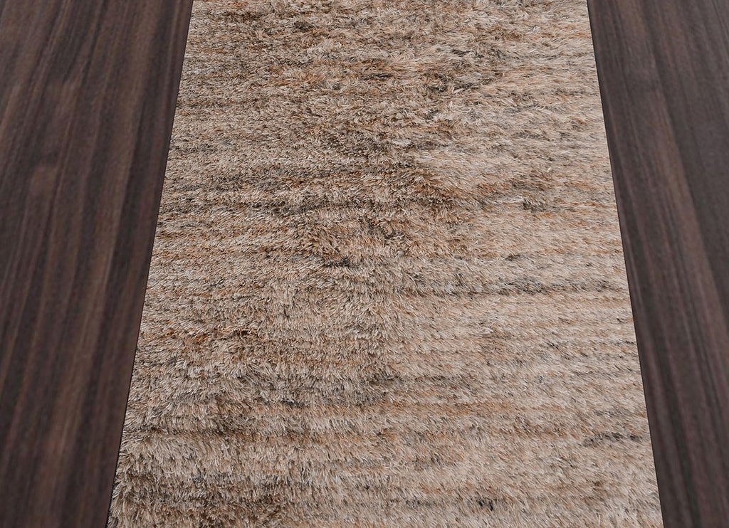 Cicero Taupe Table Tufted Carpet with Latex Backing