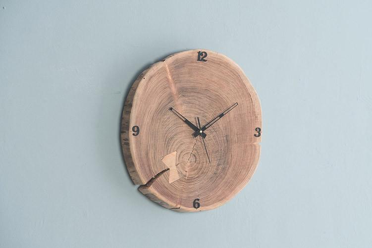 INDIANA Gure - Solid Wood Clock