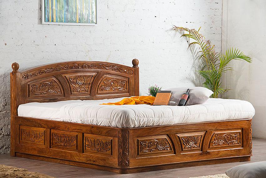 Solid Wooden Carving Czar Bed with Storage