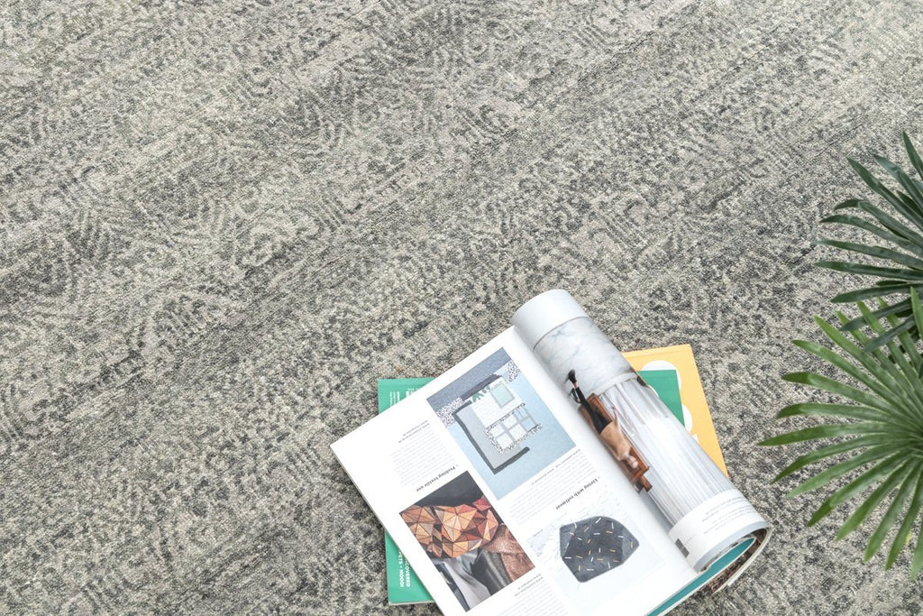 Luxury - Brienne Grey New Zealand Wool Hand Knotted Premium Carpet