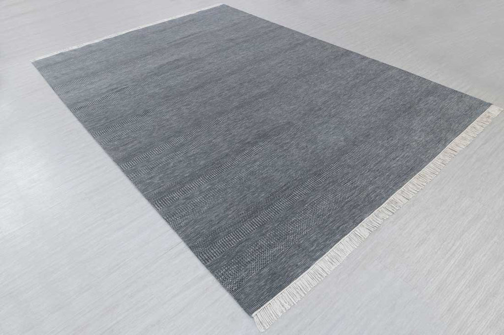 Luxury - Davos Grey Charcoal Wool & Bamboo Silk Hand Knotted Premium Carpet