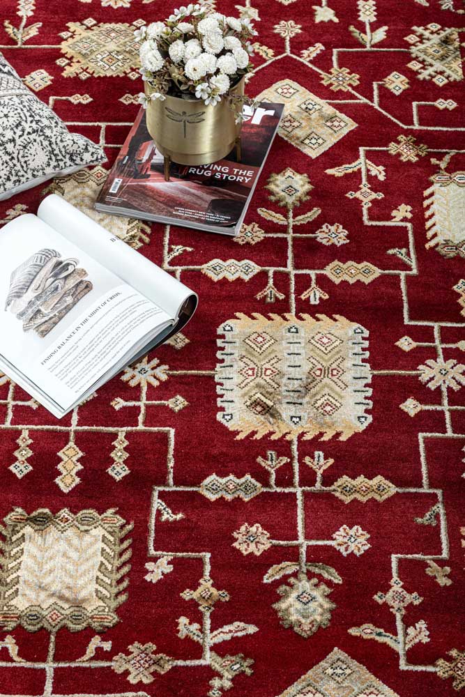 Luxury - Basis Red Ivory Wool & Silk Hand Knotted Premium Carpet
