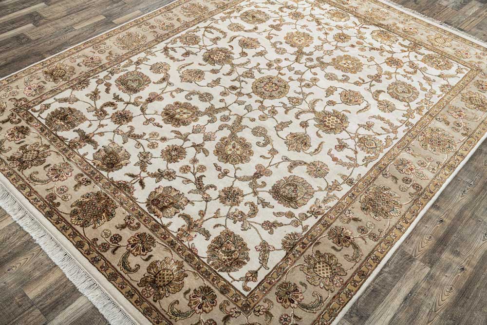 Luxury - Basis Ivory Sand Wool & Silk Hand Knotted Premium Carpet