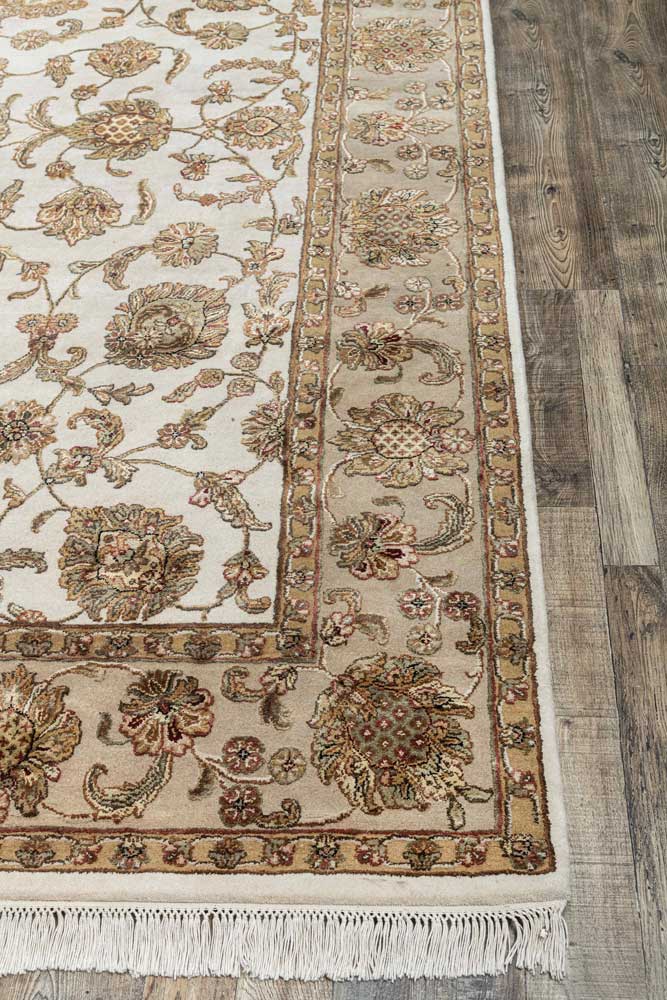 Luxury - Basis Ivory Sand Wool & Silk Hand Knotted Premium Carpet