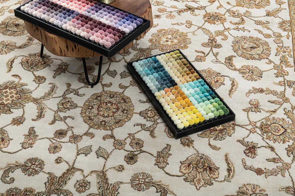 Luxury - Basis Ivory Sand Wool & Silk Hand Knotted Premium Carpet