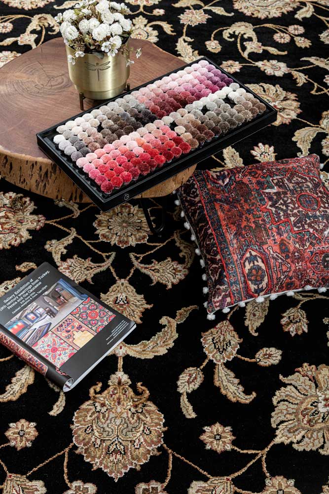 Luxury - Basis Black Ivory Wool & Silk Hand Knotted Premium Carpet