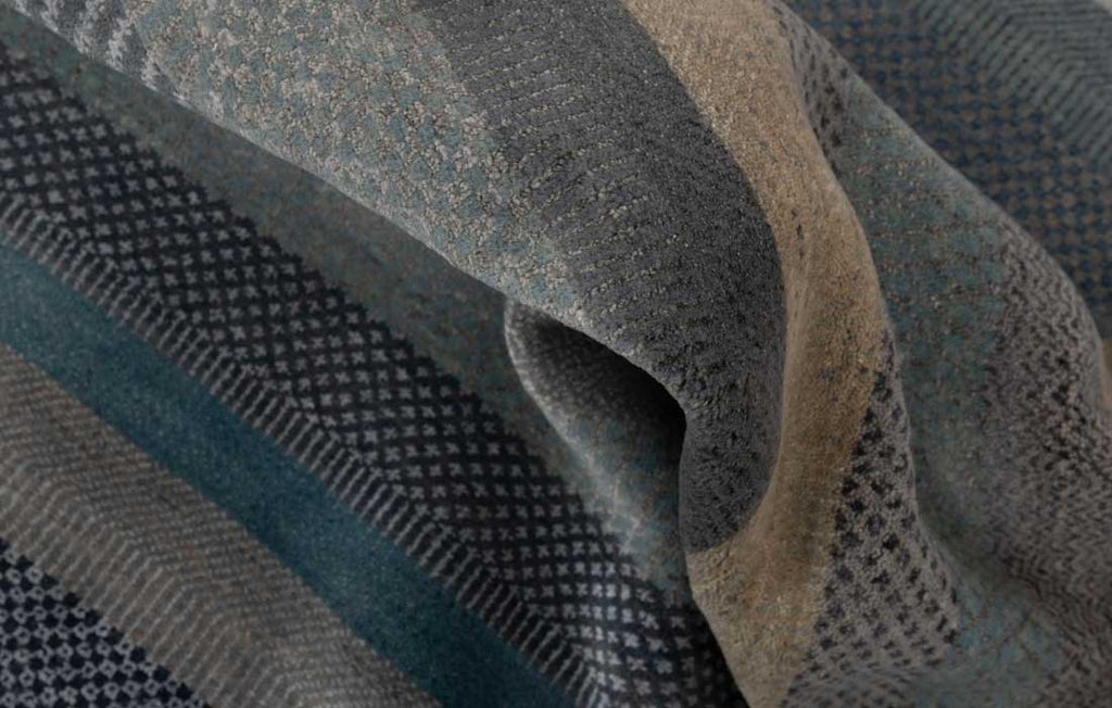 Luxury - Oregon Blue Grey Camel Wool & Bamboo Silk Hand Knotted Premium Carpet
