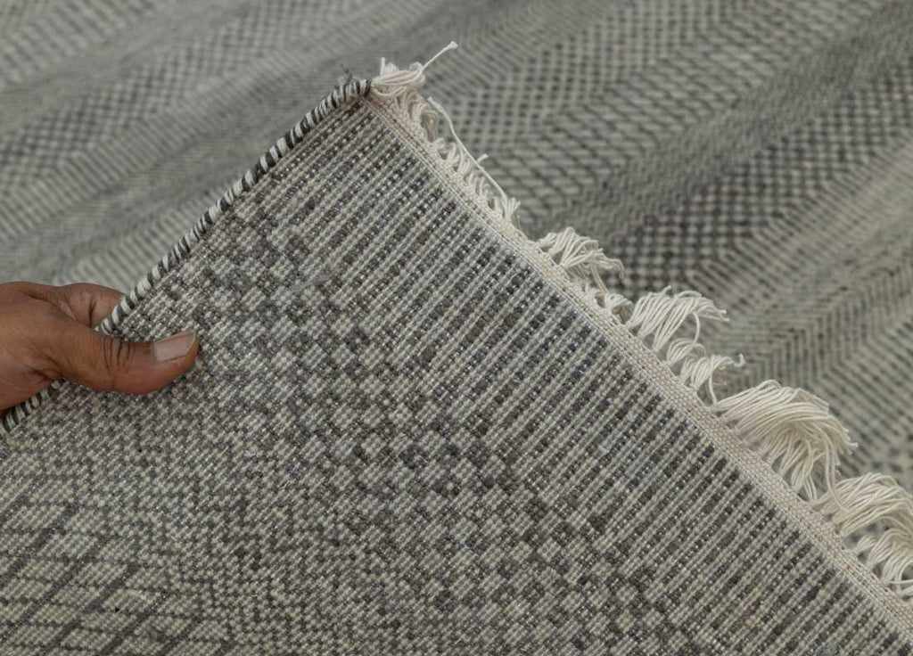 Luxury - Mandia Grey Wool & Bamboo Silk Hand Knotted Premium Carpet