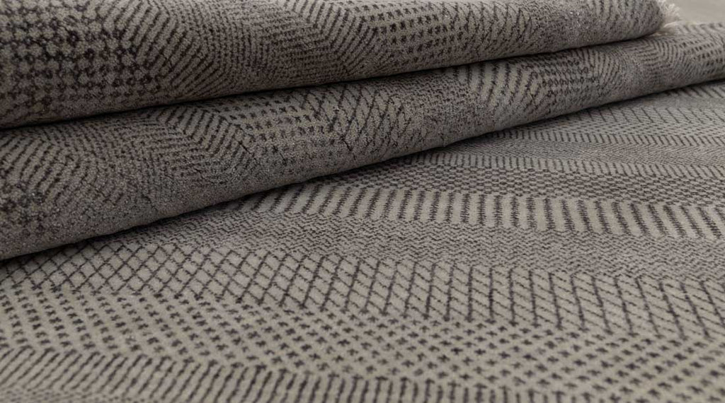 Luxury - Deco Grey Charcoal Wool & Bamboo Silk Hand Knotted Premium Carpet