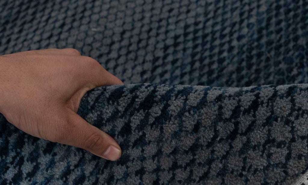 Luxury - Claude Grey Blue Wool & Bamboo Silk Hand Knotted Premium Carpet