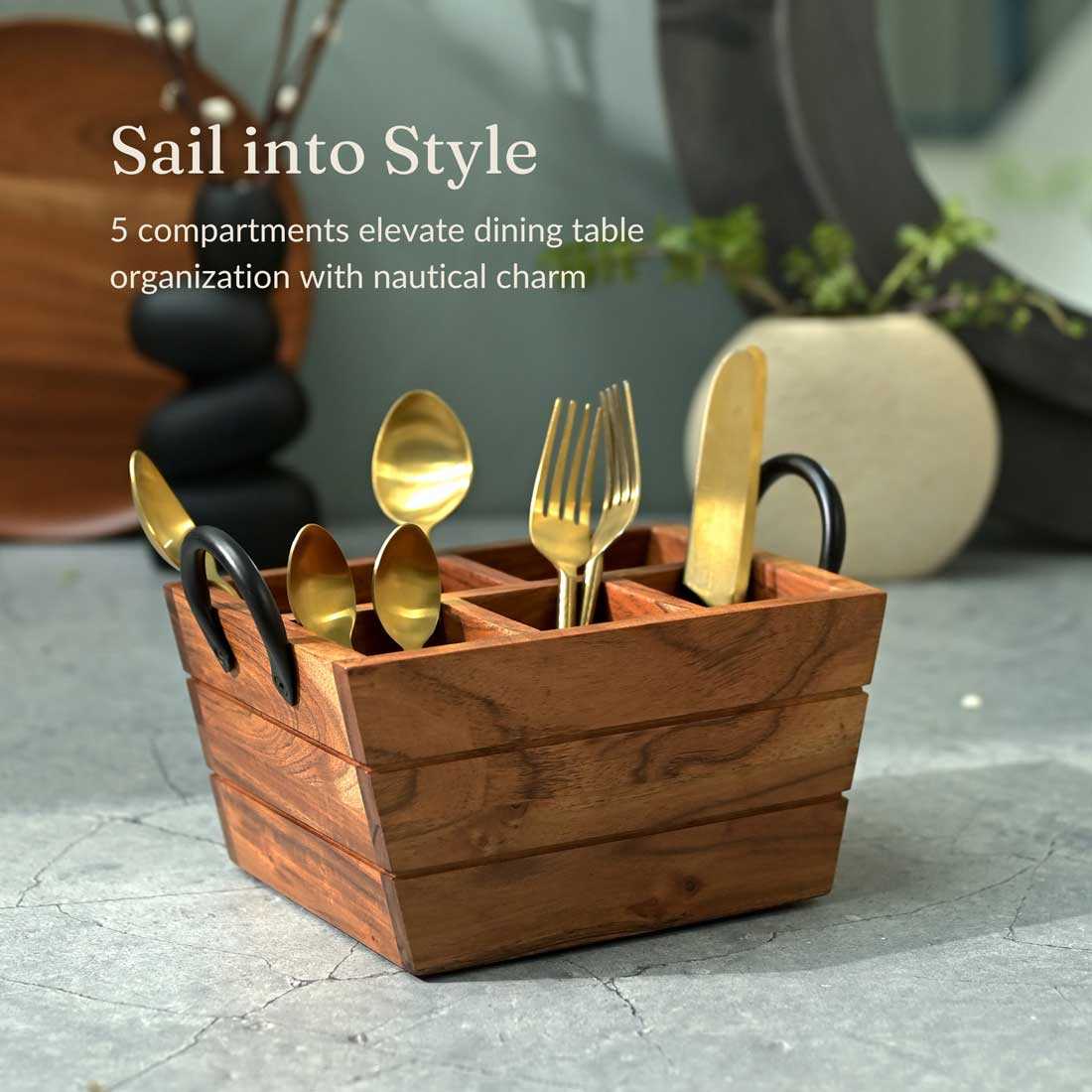 Solid Wood Boat Cutlery Caddy/Holder with Horseshoe Handle