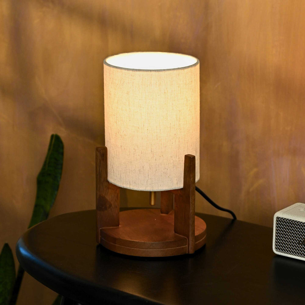 Solid Lumo Table Lamp