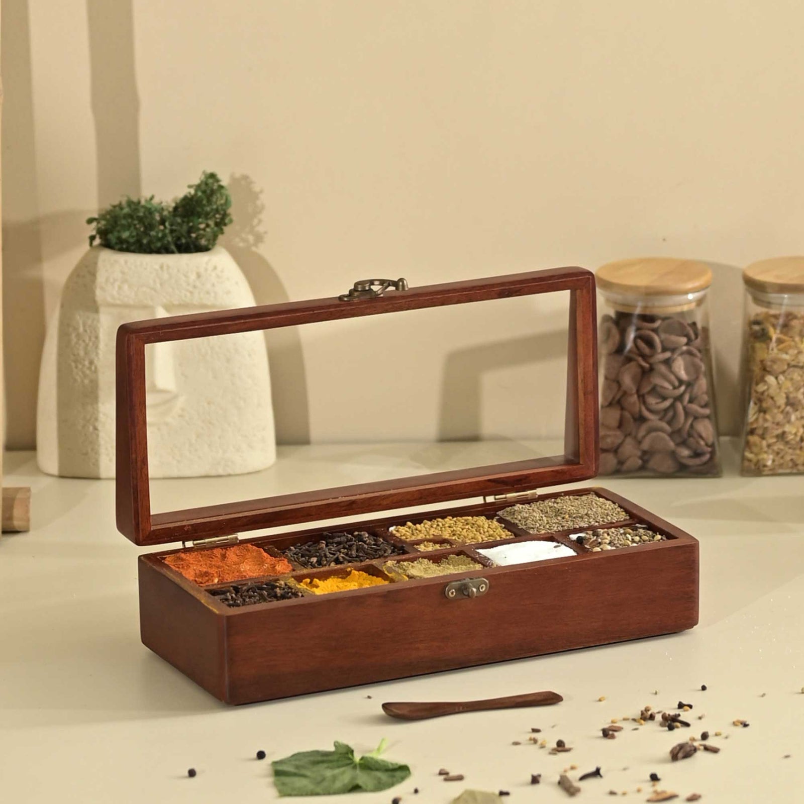 Solid Prism Spice Box