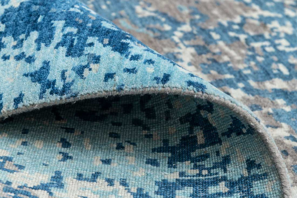 Luxury - Pristine Grey Blue Woolen Hand Knotted Premium Carpet