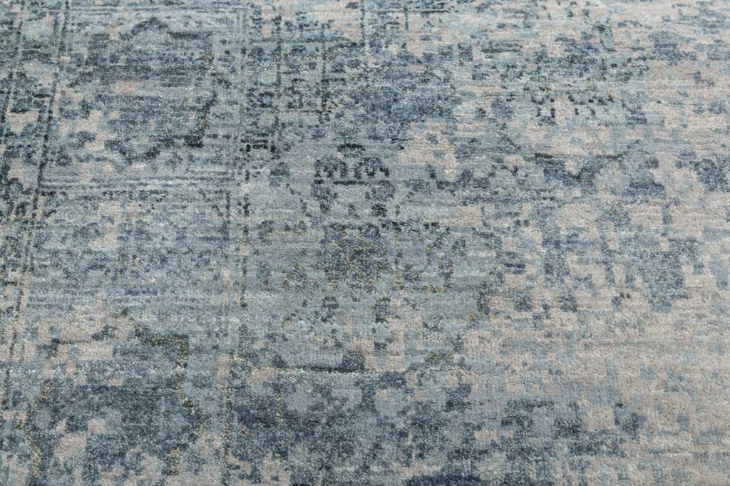 Luxury - Pristine Grey Blue Woolen Hand Knotted Premium Carpet