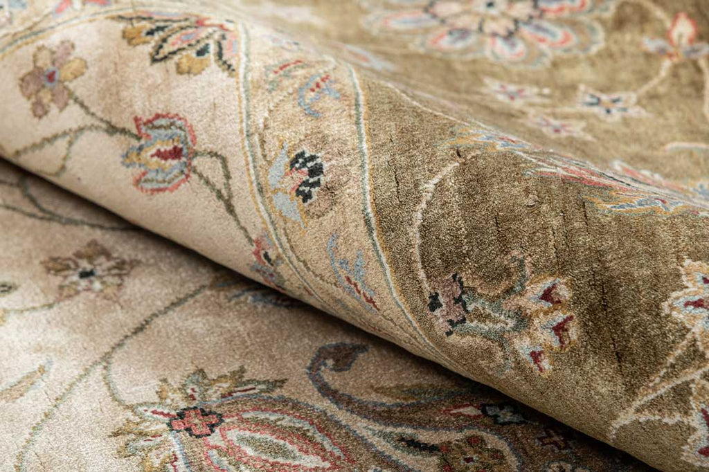 Luxury - Kashmere  Valley Ivory Green Pure Silk Hand Knotted Premium Carpet