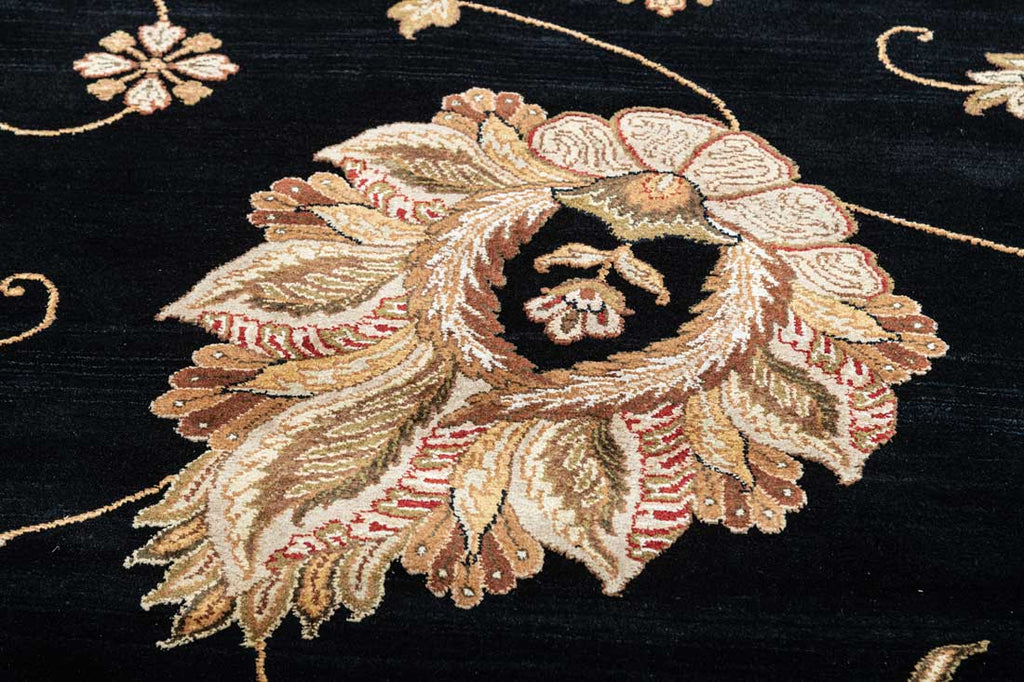 Luxury - Black Gold Wool & Silk Hand Knotted Premium Carpet