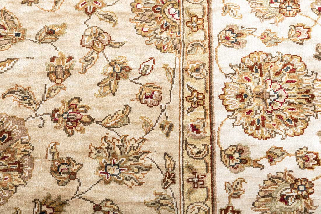Luxury - Kashmere Light Beige Ivory Pure Silk Hand Knotted Premium Carpet