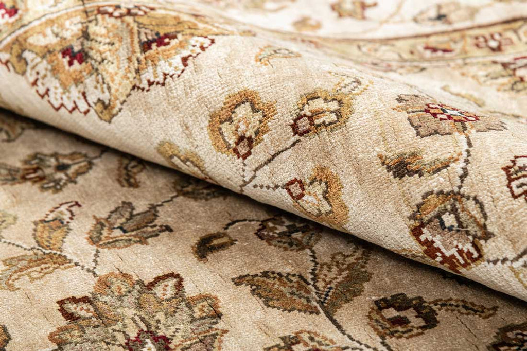 Luxury - Kashmere Light Beige Ivory Pure Silk Hand Knotted Premium Carpet