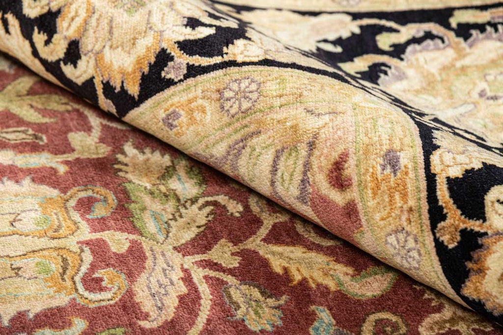 Luxury - Kundan Butti Rust Black Woolen Hand Knotted Premium Carpet