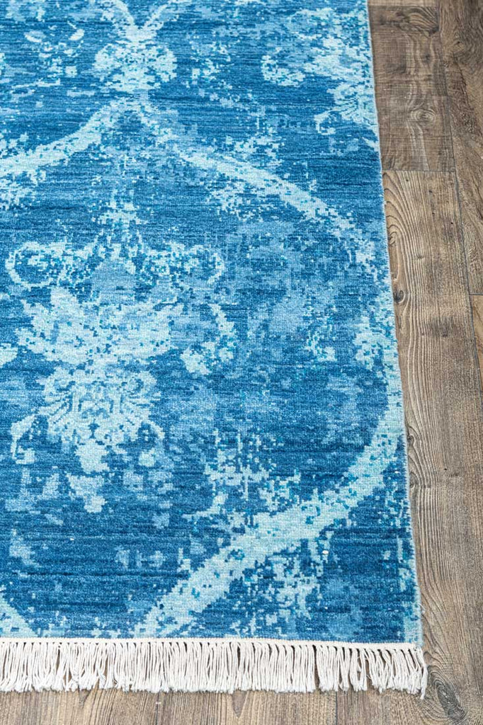 Luxury - Neer Blue Woolen Hand Knotted Premium Carpet
