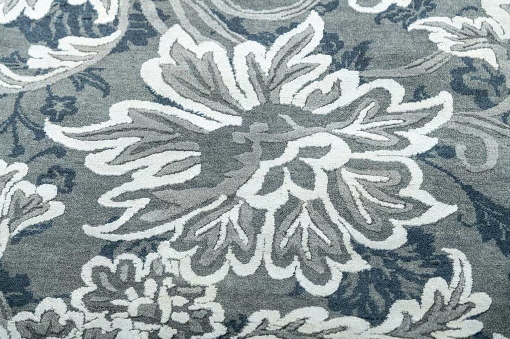 Luxury - Spring Grey Blue Wool & Silk Hand Knotted Premium Carpet