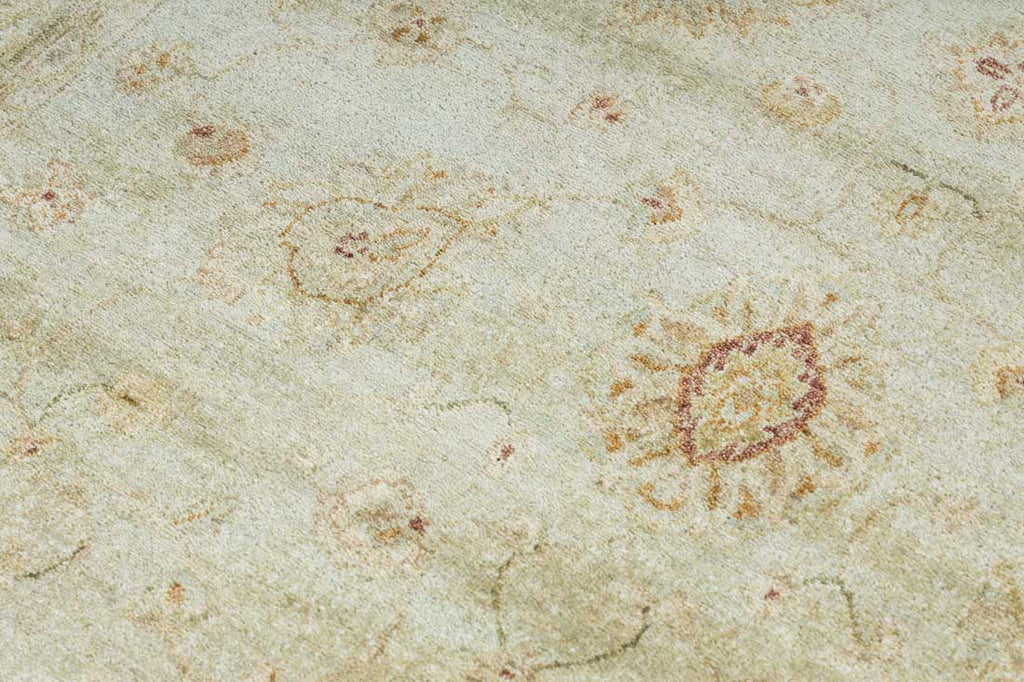 Luxury - Glasswings Ivory Beige New Zealand Wool Hand Knotted Premium Carpet