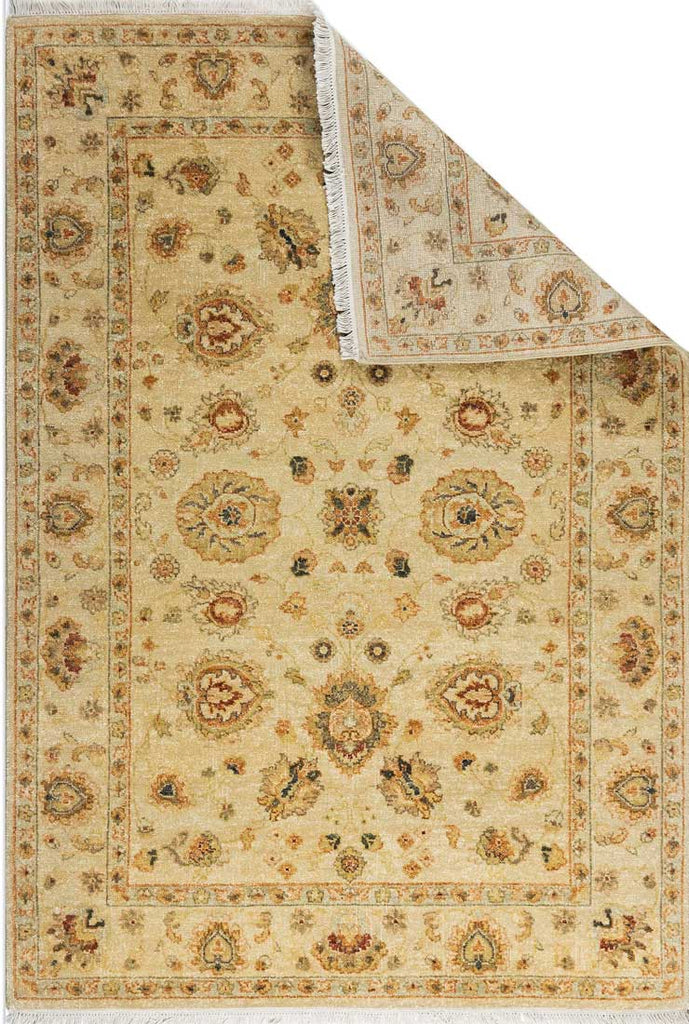 Luxury - Lacquer Ivory New Zealand Wool Hand Knotted Premium Carpet