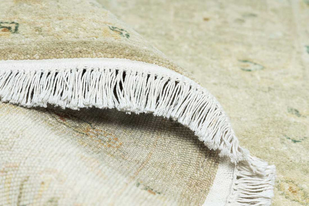 Luxury - Alpaca Camel Ivory New Zealand Wool Hand Knotted Premium Carpet