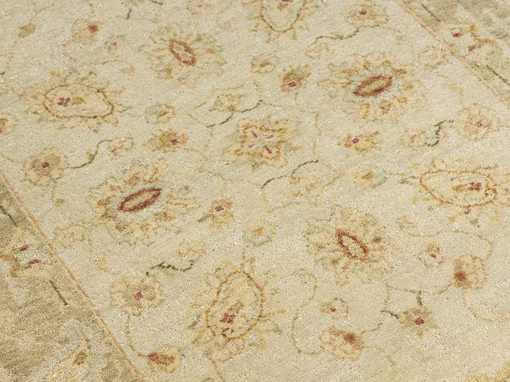 Luxury - Ori Ivory Beige New Zealand Wool Hand Knotted Premium Carpet