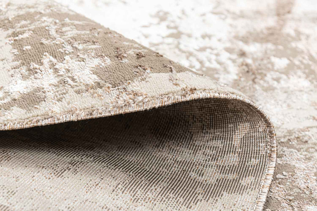 Shamza Gold 100% Polyester Yarn Machine Made