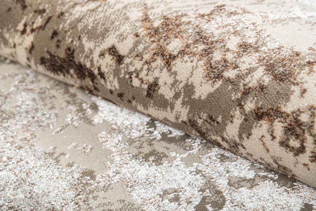 Shamza Gold 100% Polyester Yarn Machine Made