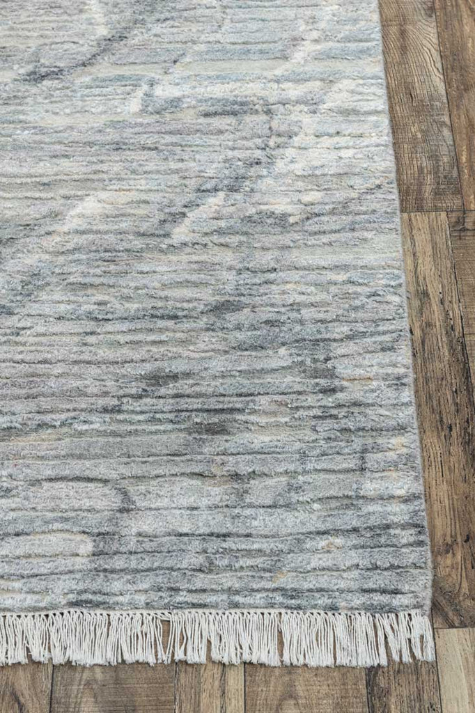 Luxury - Tribal Grey Ivory Wool & Silk Hand Knotted Premium Carpet