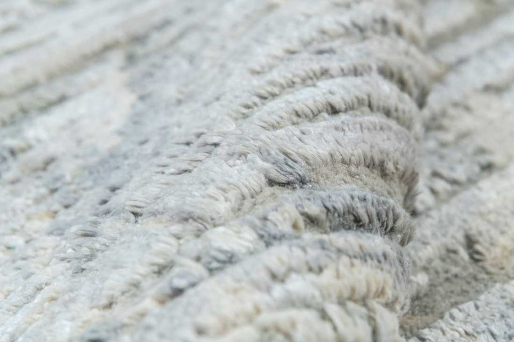 Luxury - Tribal Grey Ivory Wool & Silk Hand Knotted Premium Carpet