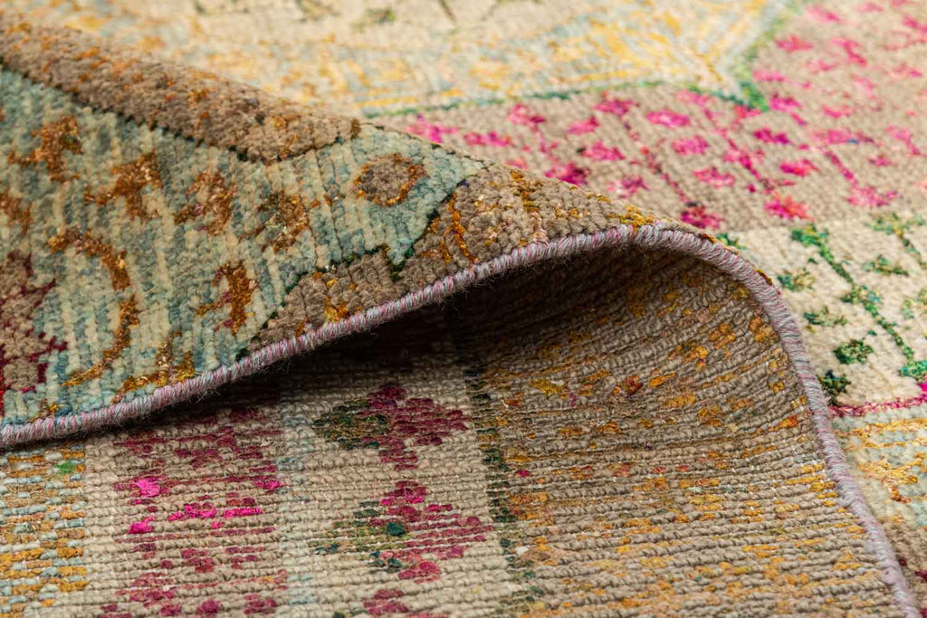 Twine Mamluk Gold Blush 70% Wool & 30% Saree Silk Hand Knotted Carpet