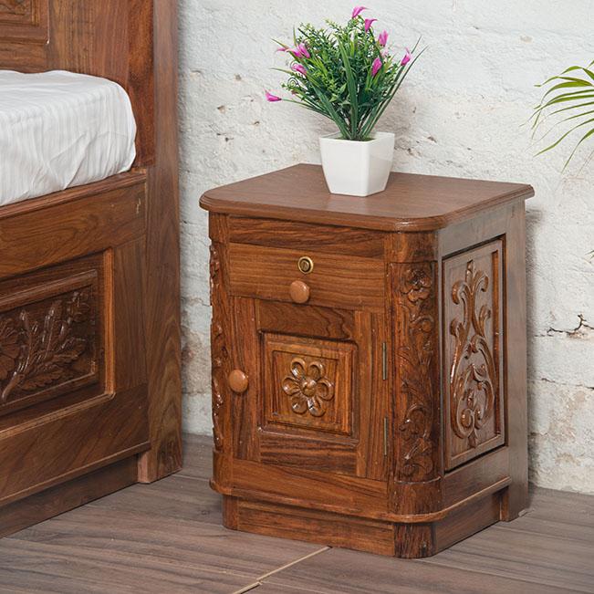 Solid Wood Czar Carving Bedside Table