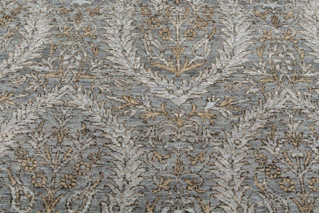 Luxury - Tattvam Grey Bronze New Zealand Wool Hand Knotted Premium Carpet