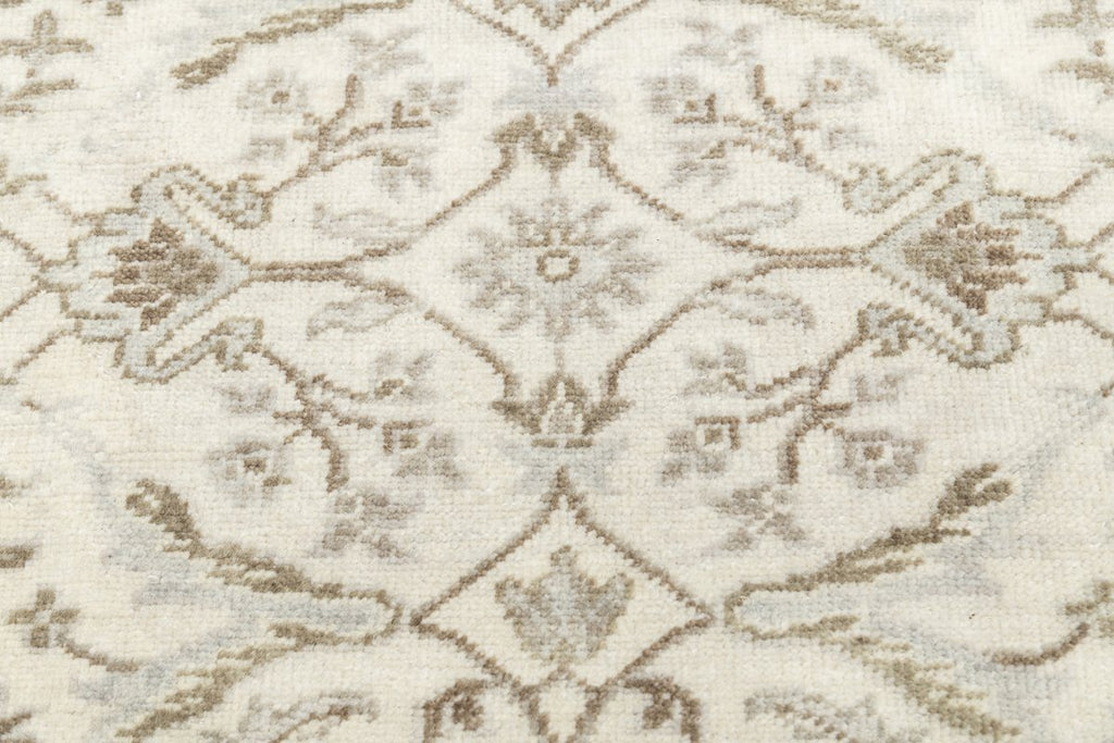 Luxury - Westerly Ivory New Zealand Wool Hand Knotted Premium Carpet