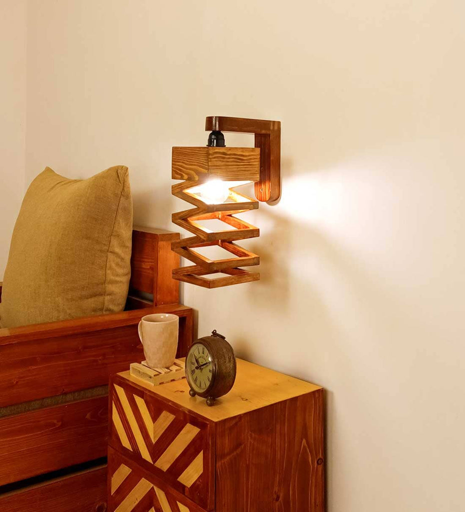 Wiggle Brown Wooden Wall Light